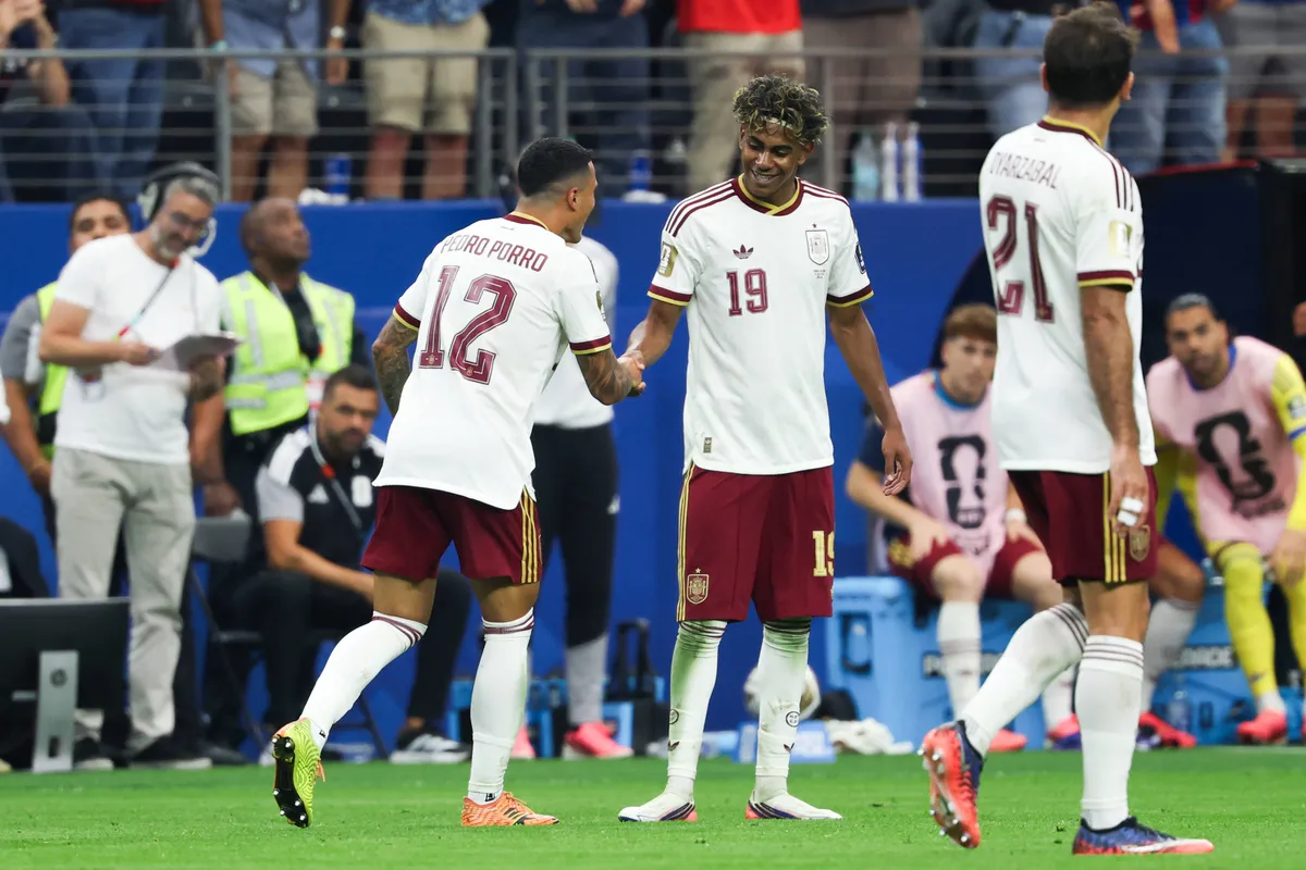 France 0-2 Spain: Spanish masterclass makes Les Bleus look ordinary — full World Cup semi-final player ratings