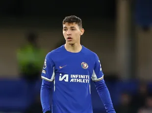 Chelsea: forgotten Brazilian seeks exit after three years in the shadows
