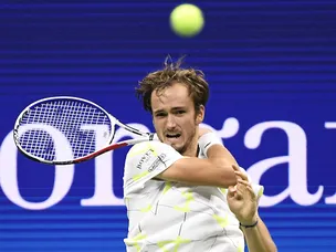 Medvedev overcomes Dimitrov to book US Open final ticket
