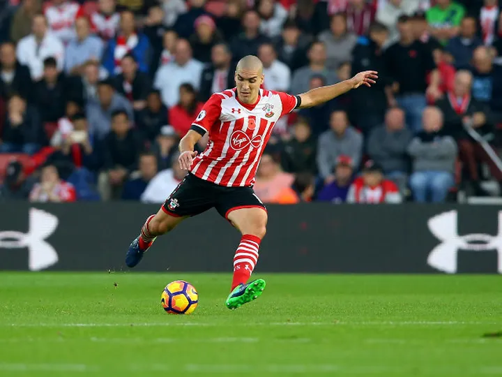 Romeu signs new Southampton contract
