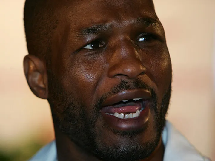 Hopkins wants Froch fight in UK