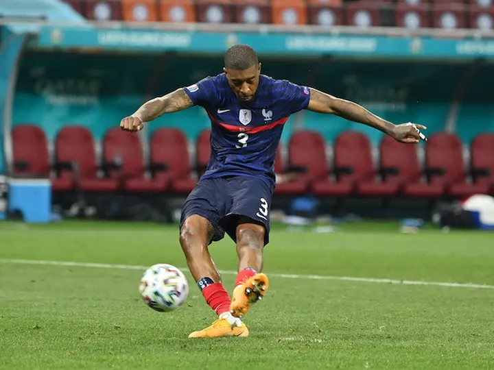 Real Madrid 'considering move for PSG's Kimpembe'