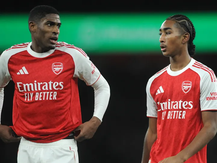 Arsenal repeat Dowman trick as Gunners make future contract decision
