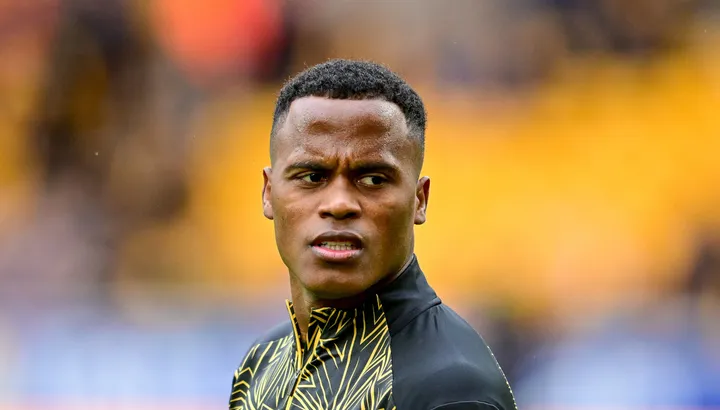 Wolves 'open to sale' as Brazilian giants make big money Arias bid