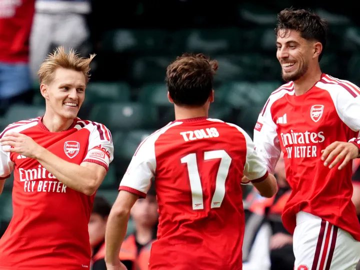 Marvellous Martin inspires Arsenal to Community Shield win over meek Man City
