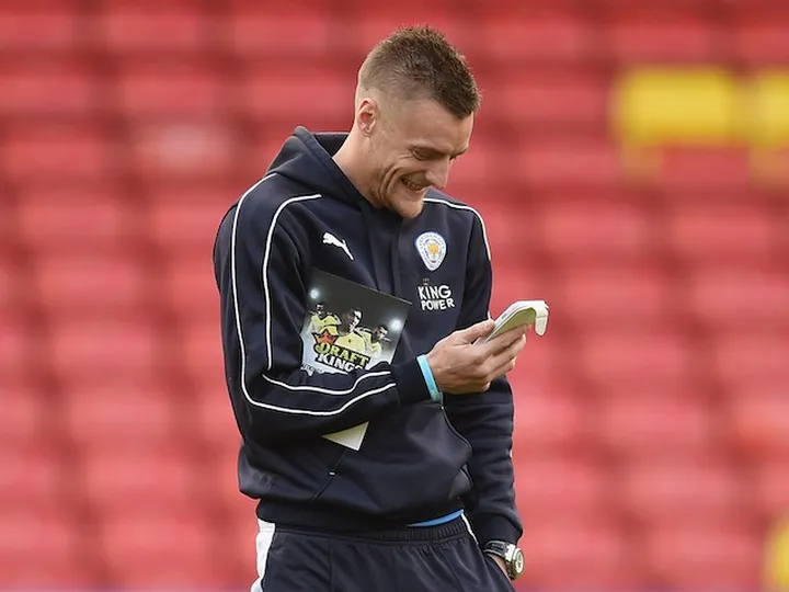 Arsenal to sign Vardy within 24 hours?