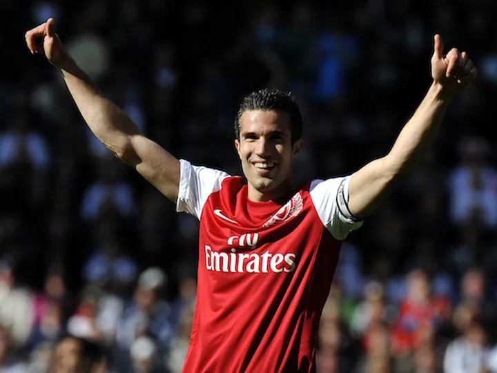 Robin van Persie set to retire at end of Dutch season