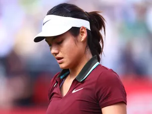Pain but no gain: Raducanu eliminated from Queen's following injury scare
