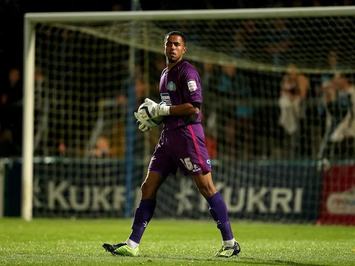 Wycombe keeper attacked by fan