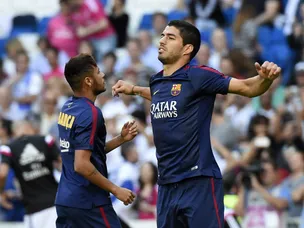 Suarez starts for Barcelona