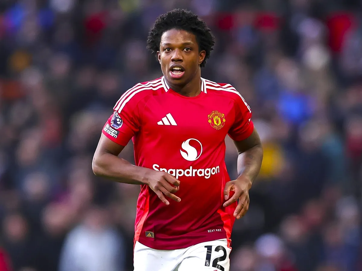 Man Utd 'push back' on Tyrell Malacia transfer claim as Red Devils 'make decision'