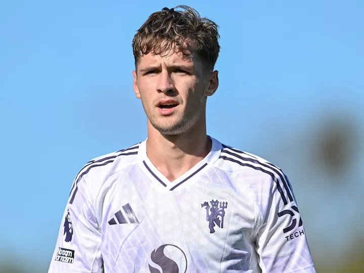 "They can step up" - Highly-rated Man United duo tipped for first-team breakthroughs