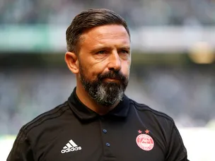 McInnes: 'Morelos deserved red card'
