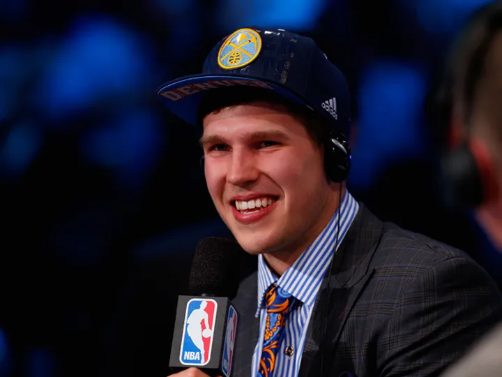 Bulls sign McDermott