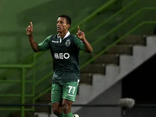 Dieter Hecking warns of 'unplayable' Nani