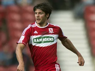 Woodgate, Varga start for Boro