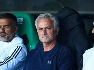 Is Jose the solution? Real Madrid start 'Mourinho operation' in search for Arbeloa replacement