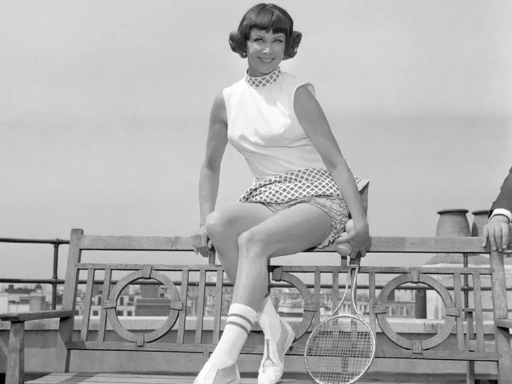 "Gorgeous Gussie" Moran dies