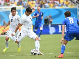 Italy, Uruguay draw blanks