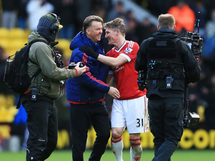 Van Gaal praises United's team spirit