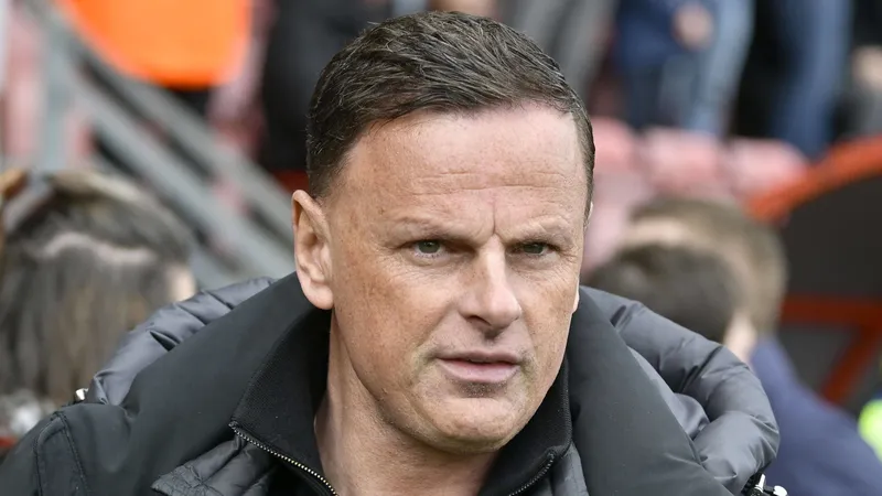 Leyton Orient vs Huddersfield - prediction, team news, lineups