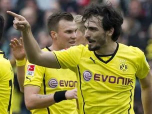 Hummels out for "three weeks"