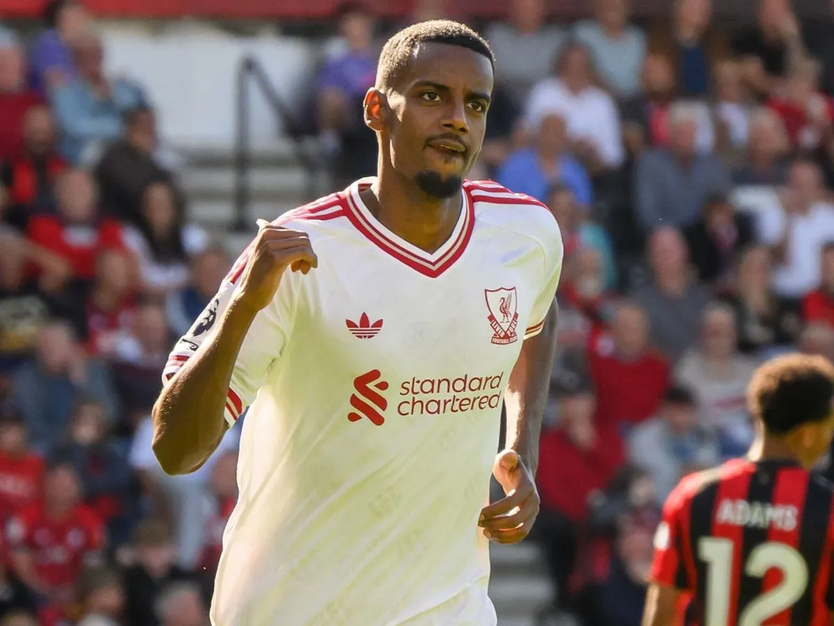 Liverpool win against Bournemouth: Alexander Isak matches £85m attacker as Andoni Iraola climbs Premier League table