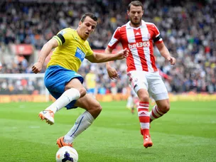Pieters gives Stoke the half-time lead