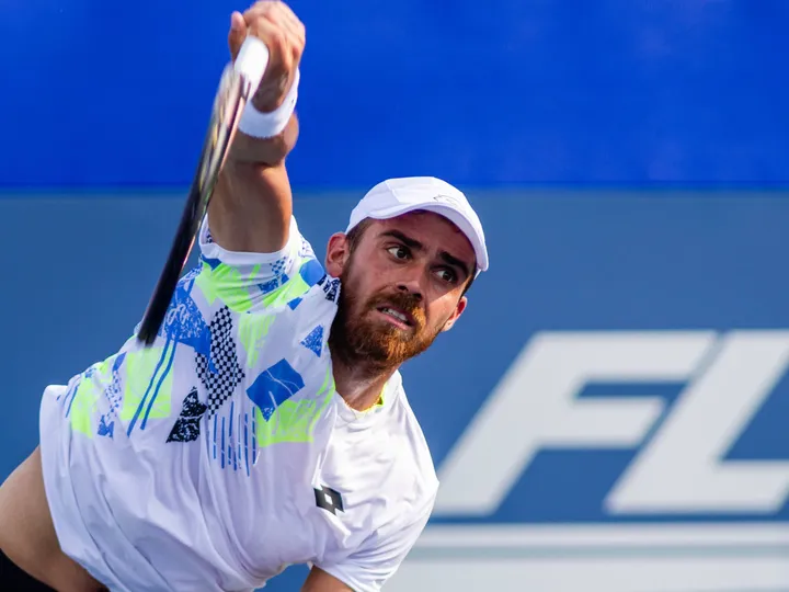 Benjamin Bonzi vs. Alexander Zverev - prediction, form, head-to-head
