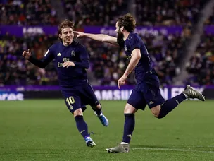 Nacho fires Real Madrid past Real Valladolid and into top spot