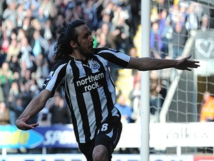 Gutierrez pens fresh Newcastle deal