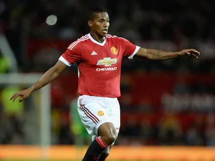 Valencia comes in for Man United