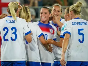 Sweden Women vs England Women - prediction, team news, lineups