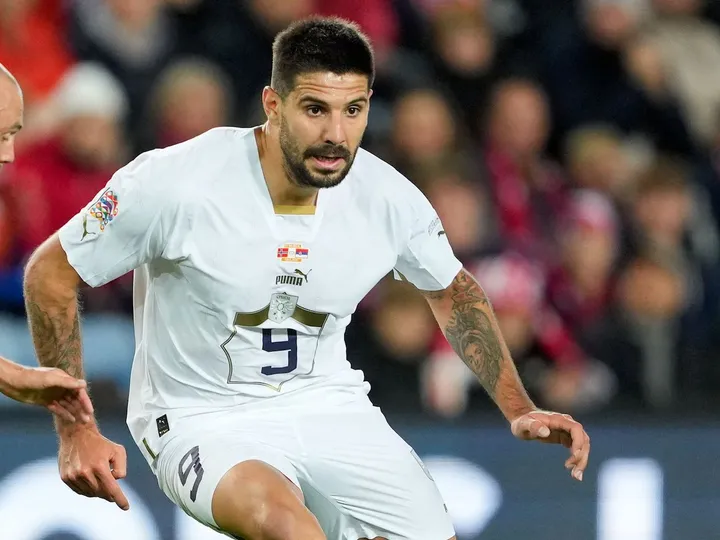 Mitrovic outshines Haaland as Serbia pip Norway to top spot