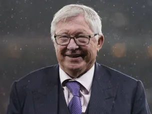Fergie in new health scare as legendary Man Utd boss 'admitted to hospital'