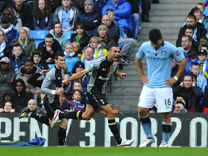 Caulker puts Spurs ahead