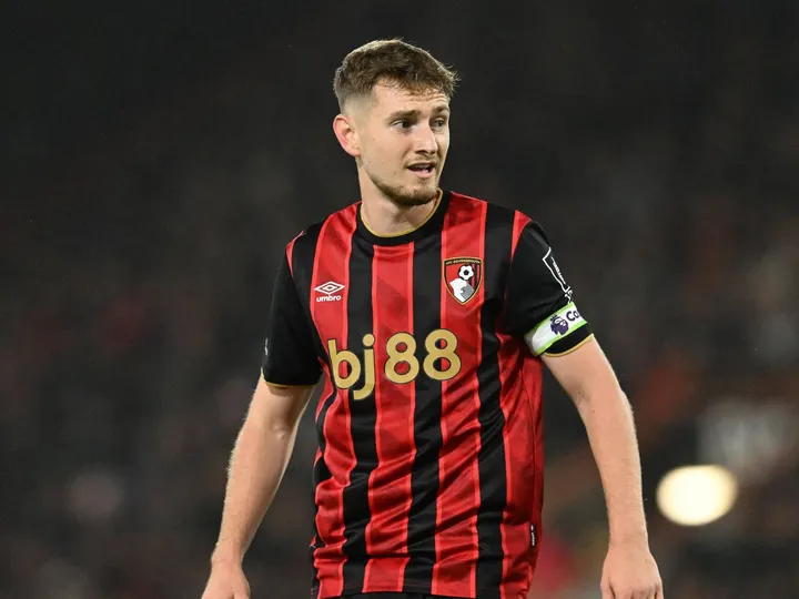 Iraola provides Brooks, Evanilson updates ahead of Forest clash