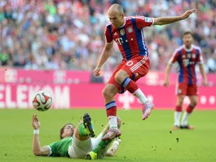 Bayern cruise into 4-0 lead