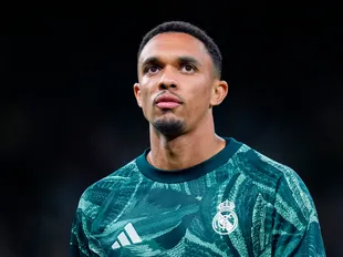 Clasico casts doubt on Alexander-Arnold and Dumfries futures