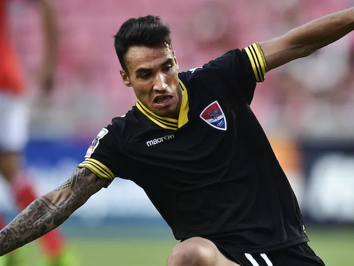 Everton consider move for Viana?