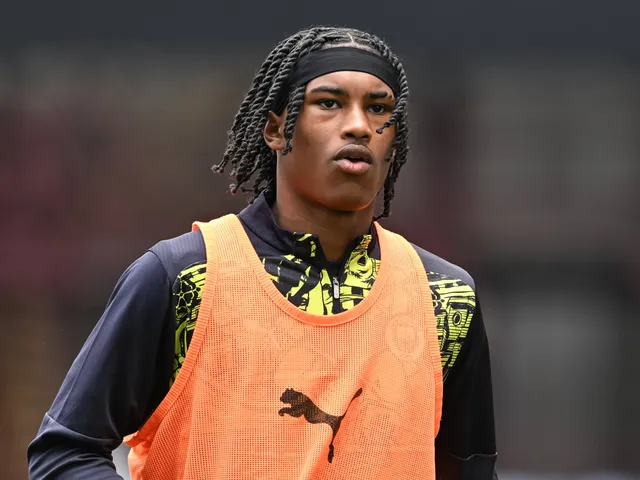 Heskey heroics! Man City protege fires England U17s to World Cup knockouts