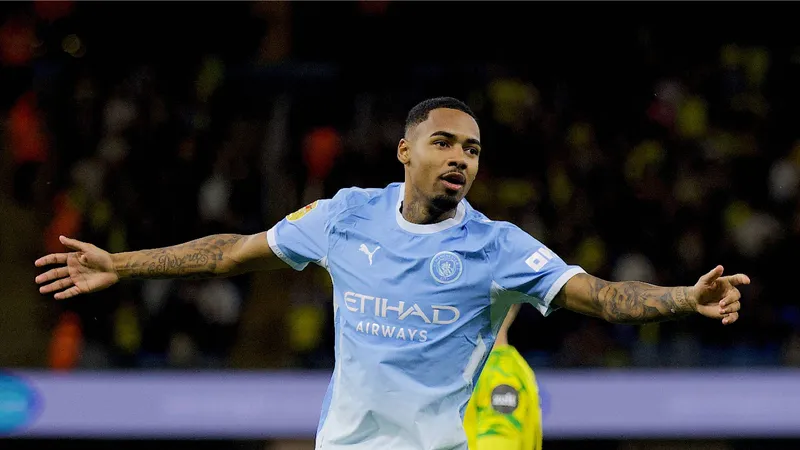 Brazilian new boy Allan makes a statement debut for Manchester City