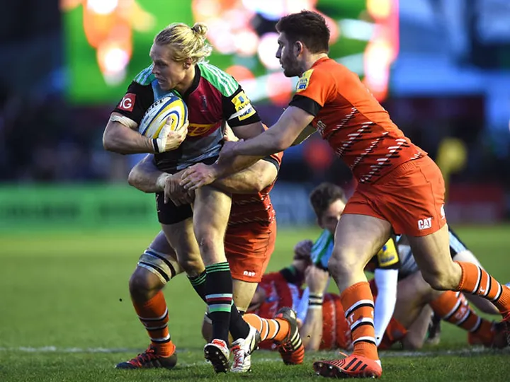 Hopper extends Quins stay