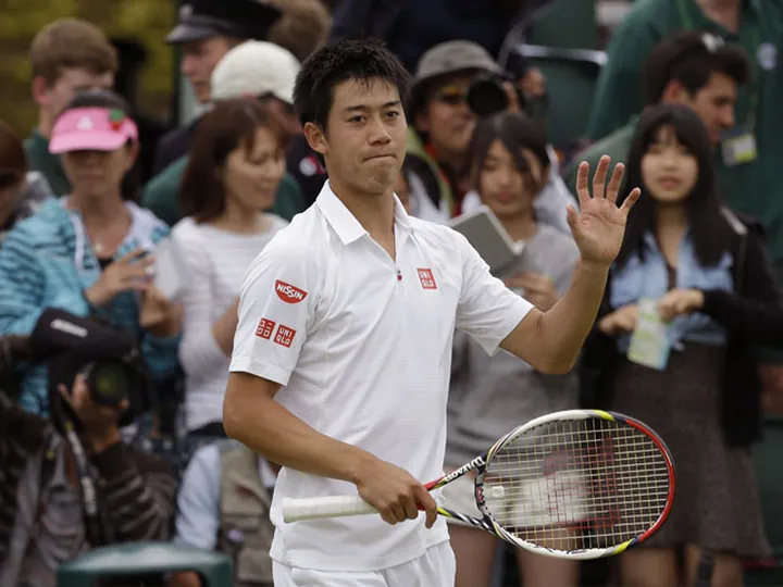 Nishikori into third round