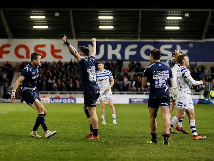 Sale edge past Bath to keep top-four hopes alive