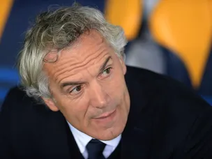 Napoli two behind at strugglers Bologna