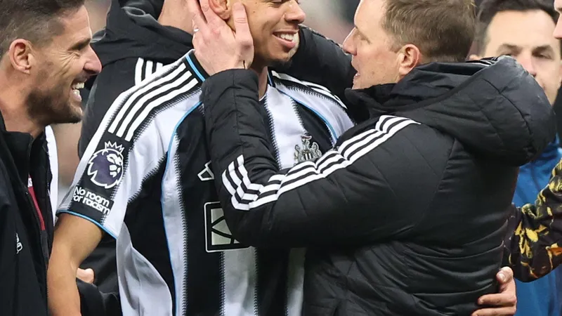 Super-sub Osula records unprecedented PL landmark vs. Man Utd