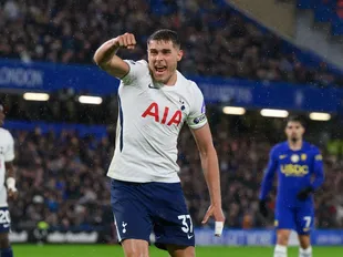 Spurs seal rare Stamford Bridge victory as Chelsea suffer late collapse