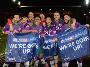 Cotterill lifts drinking ban for Bristol City