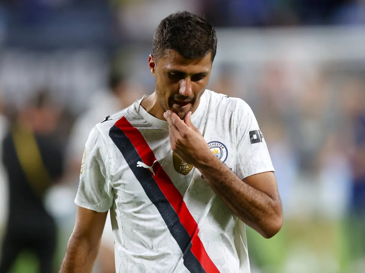 Manchester City ‘prepare monumental’ £94.8m offer to sign Premier League star after Rodri injury setback